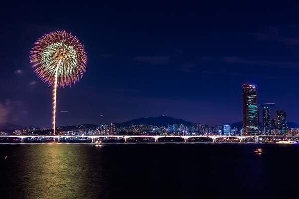 서울세계불꽃축제 (사진출처=한국관광공사)