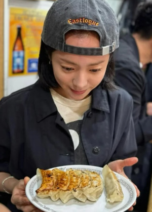 한지민 근황 공개와 환절기 인사